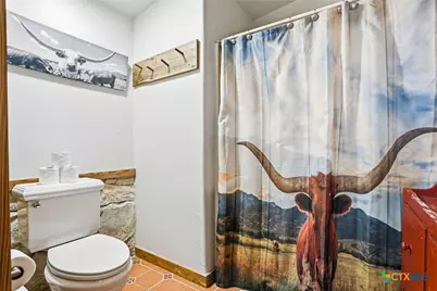 340 Rio Oak, Pipe Creek, TX 78063 - Photo 17