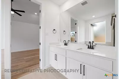 11925 Lofted Bloom, Schertz, TX 78154 - Photo 7