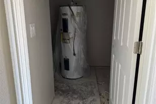 2504 Hanson Rd, Killeen, TX 76543 - Photo 3