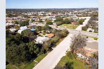 1502 S Main Street, Lampasas, TX 76550 - Photo 23