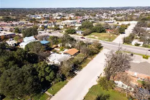 1502 S Main St, Lampasas, TX 76550 - Photo 23