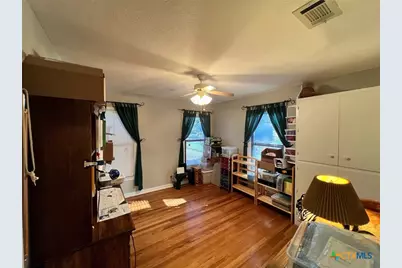 1519 S 11th Street, Temple, TX 76504 - Photo 11