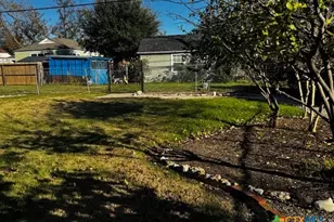 1519 S 11th St, Temple, TX 76504 - Photo 19