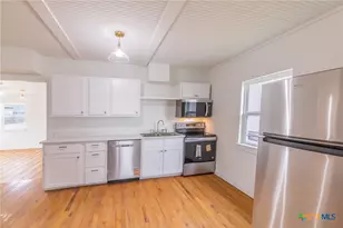 610 N Fair St, Gonzales, TX 78629 - Photo 5