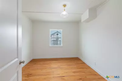 610 N Fair Street, Gonzales, TX 78629 - Photo 7