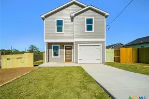 303 Cedarhill Dr, Marble Falls, TX 78654 - Photo 1