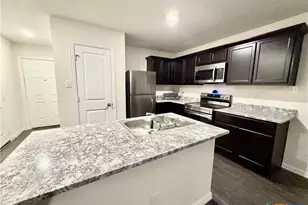 1411 N 10th St, Killeen, TX 76541 - Photo 5