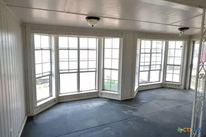 12300 Fm-1105, Jarrell, TX 76537 - Photo 13