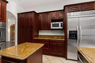 837 Lakeview Trail, Mcqueeney, TX 78123 - Photo 13