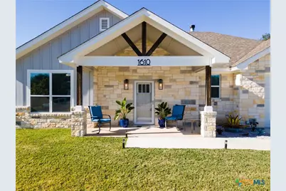 1610 Badger Lane, Lampasas, TX 76550 - Photo 3