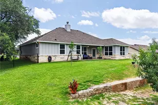 1610 Badger Ln, Lampasas, TX 76550 - Photo 35