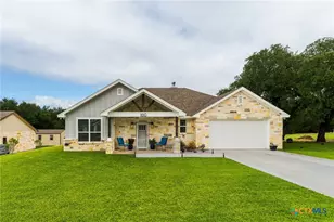 1610 Badger Ln, Lampasas, TX 76550 - Photo 1