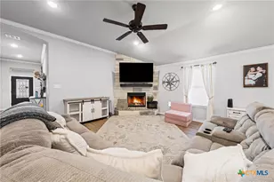 3321 James Ridge Dr, Belton, TX 76513 - Photo 5