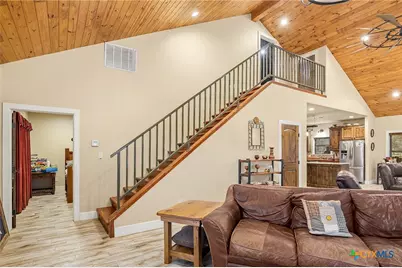 3793 Fm 446, Victoria, TX 77905 - Photo 25