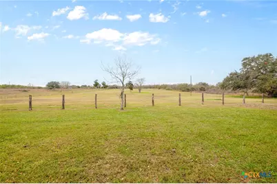 3793 Fm 446, Victoria, TX 77905 - Photo 13