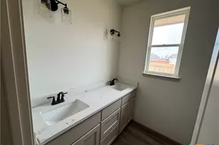 1301 Rylee Ln, Salado, TX 76571 - Photo 15