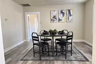 1316 N Olive St, Seguin, TX 78155 - Photo 15