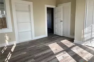 1316 N Olive St, Seguin, TX 78155 - Photo 27