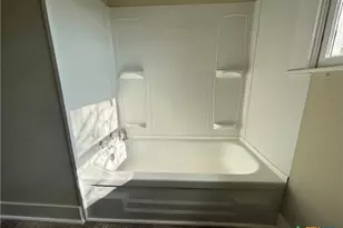 1316 N Olive St, Seguin, TX 78155 - Photo 19