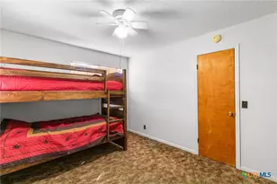 614 Sarah St, Edna, TX 77957 - Photo 15