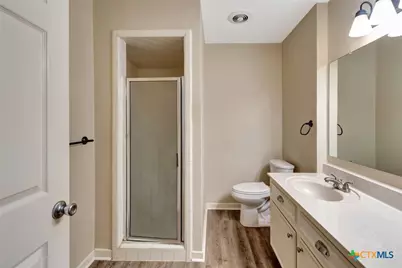 919 Eden Roc Street, Victoria, TX 77904 - Photo 25