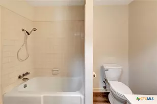 919 Eden Roc St, Victoria, TX 77904 - Photo 15