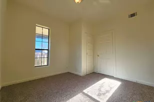 209 S 27th St, Temple, TX 76504 - Photo 15