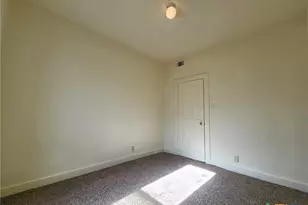 209 S 27th St, Temple, TX 76504 - Photo 21