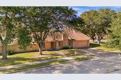 105 Chesapeake Avenue, Victoria, TX 77904 - Photo 35