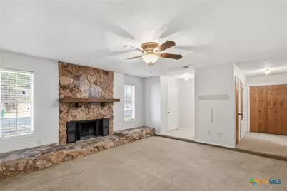 105 Chesapeake Avenue, Victoria, TX 77904 - Photo 7