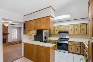 105 Chesapeake Ave, Victoria, TX 77904 - Photo 15