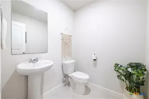 313 Northshore Trail, New Braunfels, TX 78130 - Photo 15