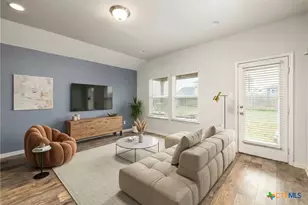 313 Northshore Trail, New Braunfels, TX 78130 - Photo 7