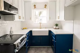 1004 E Buena Vista Ave, Victoria, TX 77901 - Photo 3