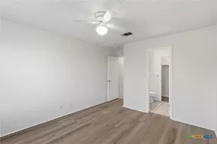 115 Crest Dr Dr, San Marcos, TX 78666 - Photo 13