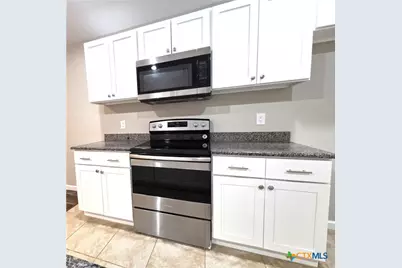 408 Clay Ridge, Canyon Lake, TX 78133 - Photo 3