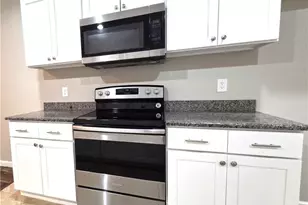 408 Clay Ridge, Canyon Lake, TX 78133 - Photo 3