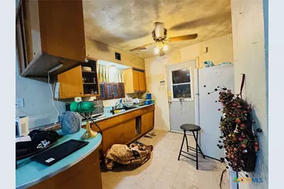 2126 Brookshire, Arlington, TX 76010 - Photo 15