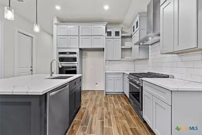 8507 Pine Muhly Drive, Lago Vista, TX 78645 - Photo 17