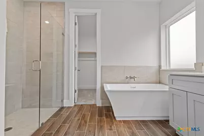 8500 Red Bottle Brush Road, Lago Vista, TX 78645 - Photo 31