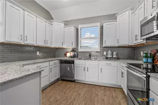 408 Magnolia Dr, Troy, TX 76579 - Photo 15