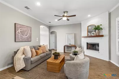 408 Magnolia Drive, Troy, TX 76579 - Photo 9