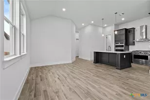 8508 Pine Muhly Dr, Lago Vista, TX 78645 - Photo 11