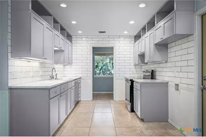 960 Twin Oaks Drive, New Braunfels, TX 78130 - Photo 3