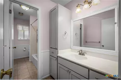 960 Twin Oaks Drive, New Braunfels, TX 78130 - Photo 23