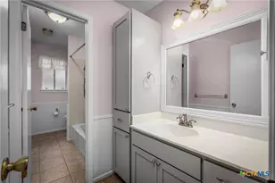 960 Twin Oaks Dr, New Braunfels, TX 78130 - Photo 23