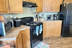 107 Dallas St, Goliad, TX 77963 - Photo 9