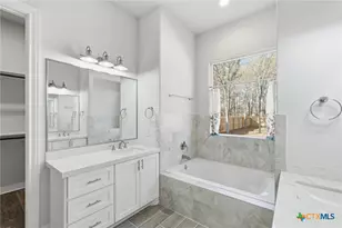 200 Waikakaaua, Bastrop, TX 78602 - Photo 7