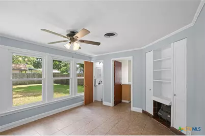 1003 Fern Lane, Victoria, TX 77904 - Photo 13