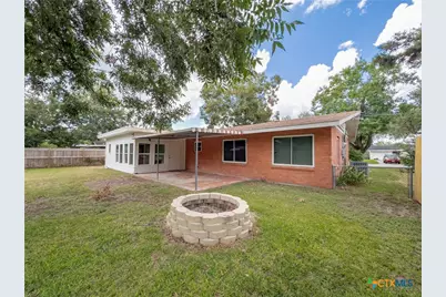 1003 Fern Lane, Victoria, TX 77904 - Photo 7